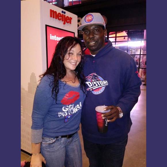 Meet your Posher, Samantha - Picture 1 of 1